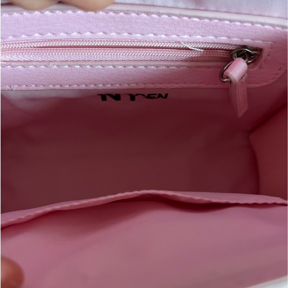 Madden NYC Pink Purse - Picture 3 of 4